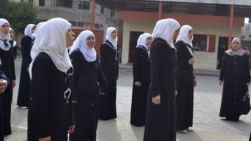 الحجاب دين وحياء وليس أذواقا وأهواء