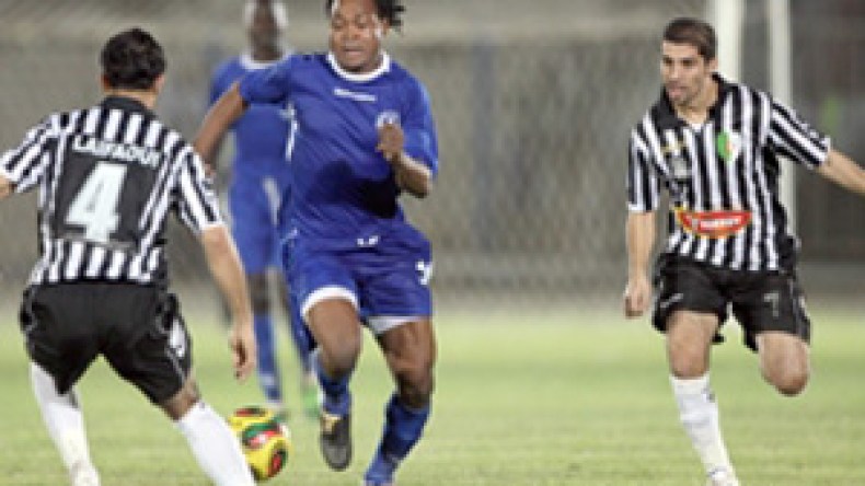 لن أبيع فريقي وبن شعيرة وزياية في قطر قريبا