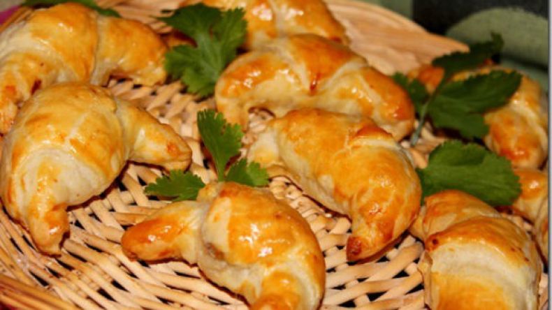 هلاليات في الفرن