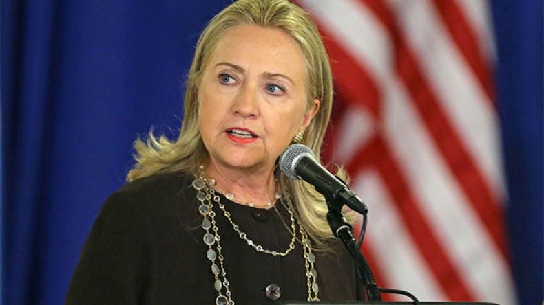 هيلاري كلينتون تقترح إنشاء وزارة لشؤون المهاجرين