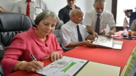 شراكة بين الهلال الأحمر الجزائري وإتحاد التجار للتضامن مع غزة