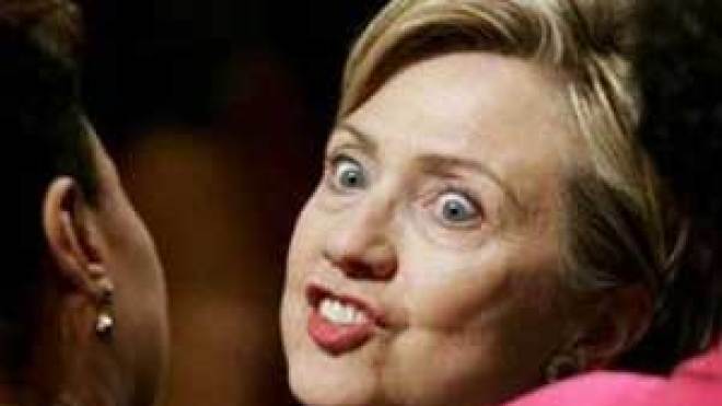 شباب الثورة المصرية يرفضون لقاء كلينتون