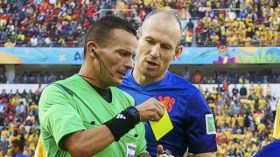 كلينسمان يعترض على تعيين حيمودي.. ومدرب بلجيكا يرد عليه