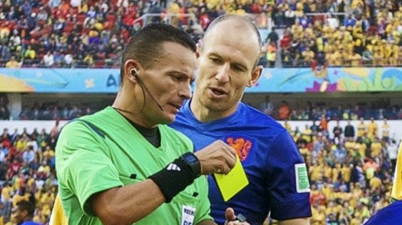 كلينسمان يعترض على تعيين حيمودي.. ومدرب بلجيكا يرد عليه