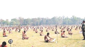 امتحانات الجيش بالسراويل الداخلية تفاديا للغش