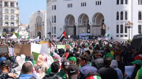 تفاصيل مثيرة عن اختراق “الماك” للحراك الشعبي