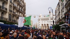 الحراك الشعبي يتواصل في الجمعة الأولى بعد الرئاسيات
