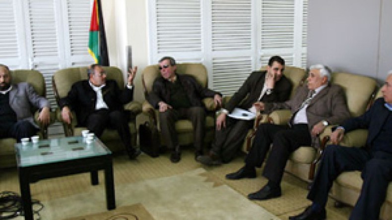 مصر تقرر تأجيل جلسات الحوار بين فتح وحماس