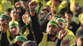 لا ملائكة ولا شياطين