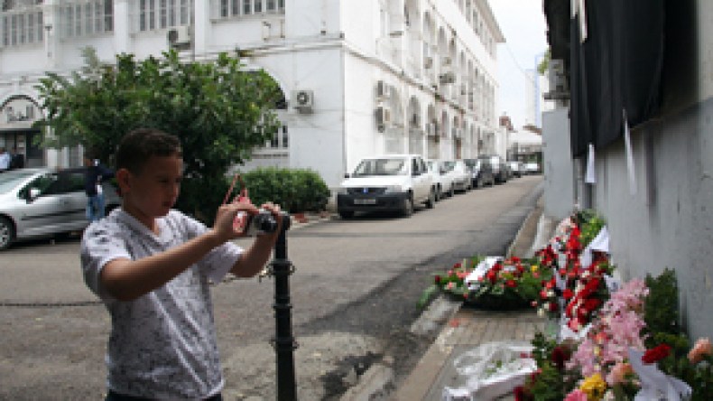 الراحل أحميدة غزالي يجمع أهل المهنة وهو يحلم بأحسن صورة لعام 2009