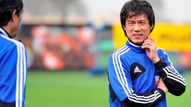 مدرب كوريا الجنوبية يستدعي 23 لاعبا