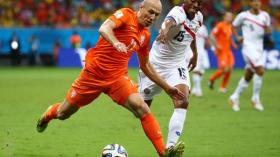 التأهّل لهولندا والتقدير لكوستاريكا