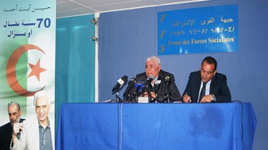 Laskri: Aït Ahmed n’a pas négocié avec le pouvoir en Suisse