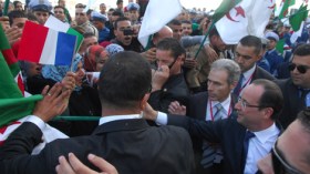 شباب لـ هولاند: الشعب يُريد الفيزا