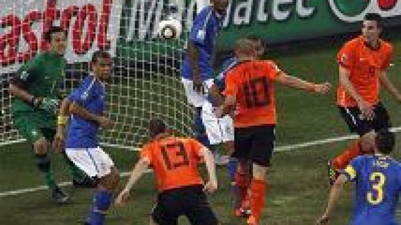 هولندا و “ميلو” يلقنان البرازيل درسا قاسيا