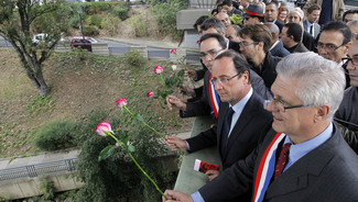 France: “solidarité” de Hollande aux proches des victimes du 17-Octobre 1961