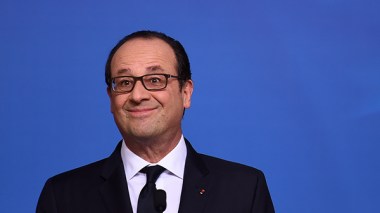 Historiens: « Jouer avec l’Histoire finira par brûler la France »