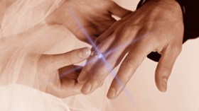 نساء يتمردن ويسألن عن بعل في بورصة الأزواج