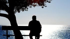 ذكرياتي مع زوجتي المتوفية تلاحقني!