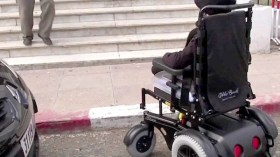 النقل المجاني كذبة اخترعتها السلطة فنحن لا نغادر بيوتنا