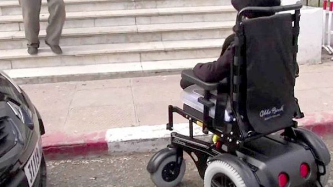 النقل المجاني كذبة اخترعتها السلطة فنحن لا نغادر بيوتنا