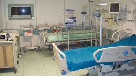 محسن وأبناؤه يتبرعون بعتاد طبي بـ5 ملايير لمستشفى ببسكرة