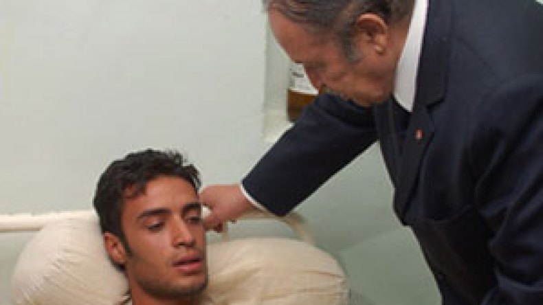 بوتفليقة يقترح رفع حصة الصحة في الميزانية الوطنية إلى 15 بالمائة