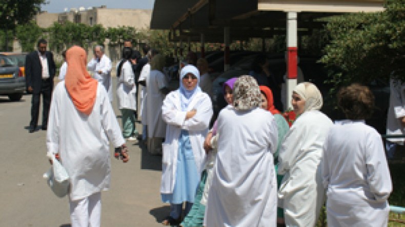 100 ألف ممرض يشُلون المستشفيات اليوم وغدا