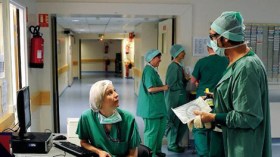 منحه والده كلية وهو يبحث عن طبيب يزرعها له