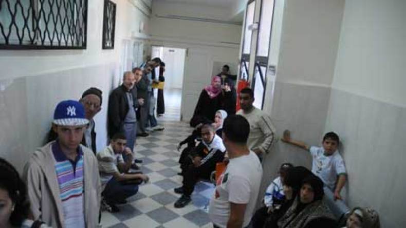 ممرضون وحجاب وسائقو سيارات إسعاف في إضراب بدءا من 16 سبتمبر