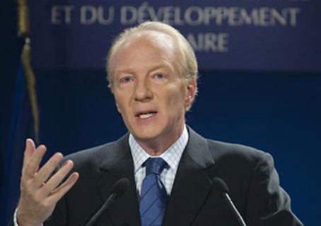 Pour faire face à l'immigration clandestine: la France durcit l'octroi des visas