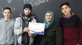 حسام خالدي الميلي.. موهبة متميزة وخارقة في زيارة إلى تيارت