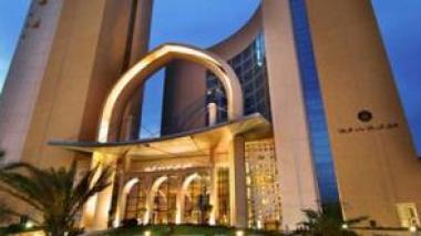 111 investisseurs signent des accords avec les directeurs du tourisme