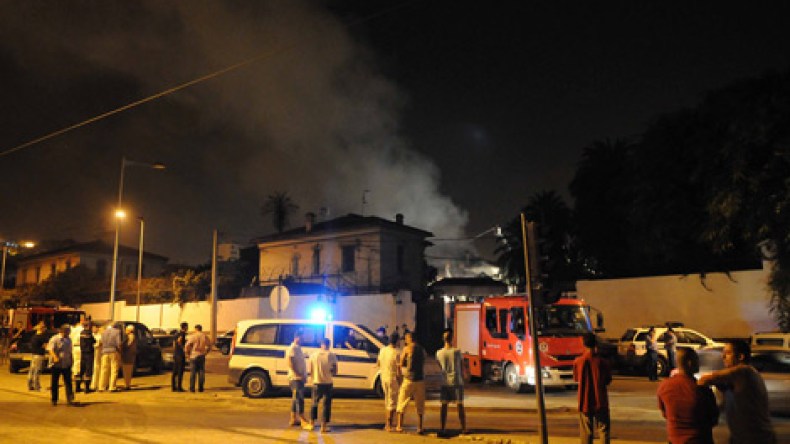 تسجيلات فيديو تؤكد أن حريق النقود بسبب شرارة كهربائية