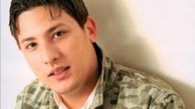 تراشق بالأغاني بين الشاب رفيق وهواري المنار