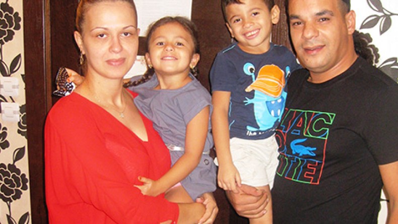 هواري الدوفان:” أفكر في الاعتزال .. وأرفض كلمة توبة”