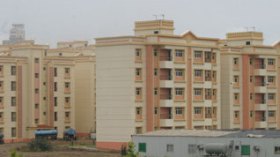 Algerian Housing Minister confirms need to build modern methods for conducting real estates