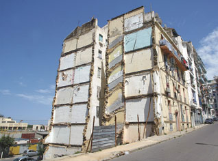 Tremors threaten old buildings to crumble in Algeria