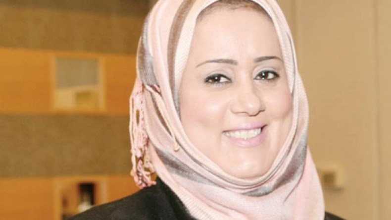 بحرينية بدأت بحفنة دولارات لتمتلك الملايين ويتحدث عنها رئيس أمريكا