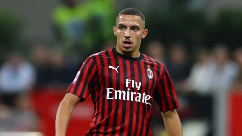 بن ناصر يُساهم في تأهّل الميلان