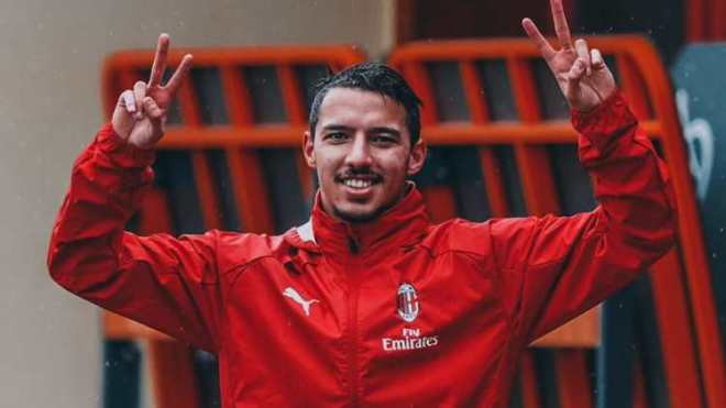 جديد بِخصوص عقد بن ناصر مع الميلان