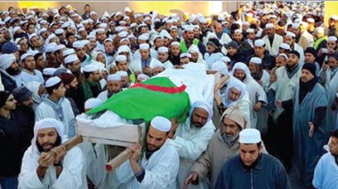 Ibadites et Malékites ont assisté à l'enterrement du jeune Belhadj Kebaïli