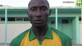 مهاجم شبيبة القبائل الكاميروني إيبوسي يشتكي العنصرية