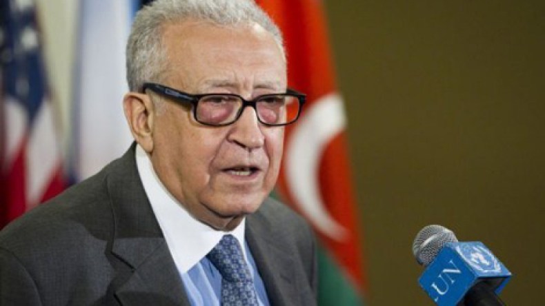 الإبراهيمي ما زال يجاهد لوقف القتال في سورية