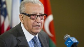 الإبراهيمي: مؤتمر السلام الخاص بسوريا لن يعقد في جويلية