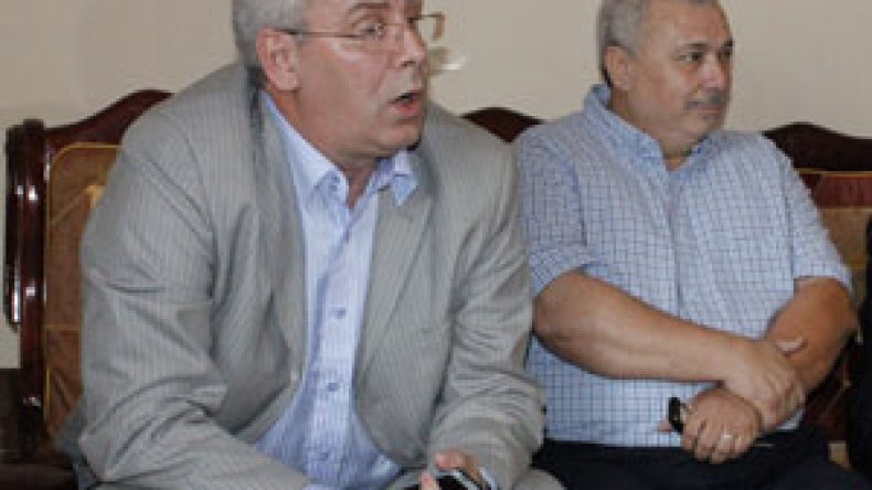 اعتراف بالنقائص وطموح في منافسة مهرجان افينيون