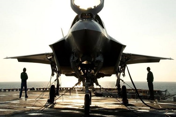 Erdogan: Les chasseurs F-16 turcs frappent plusieurs cibles à Idlib