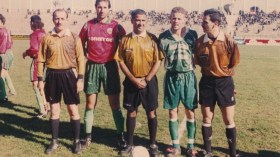 لماذا تأخّرت البطولة الوطنية موسم 1997-1998 بِستّة أشهر؟