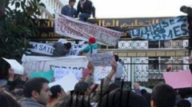 Enseignement supérieur: les Écoles supérieures fixent les dates d'examens pour contraindre les étudiants à reprendre leur cours