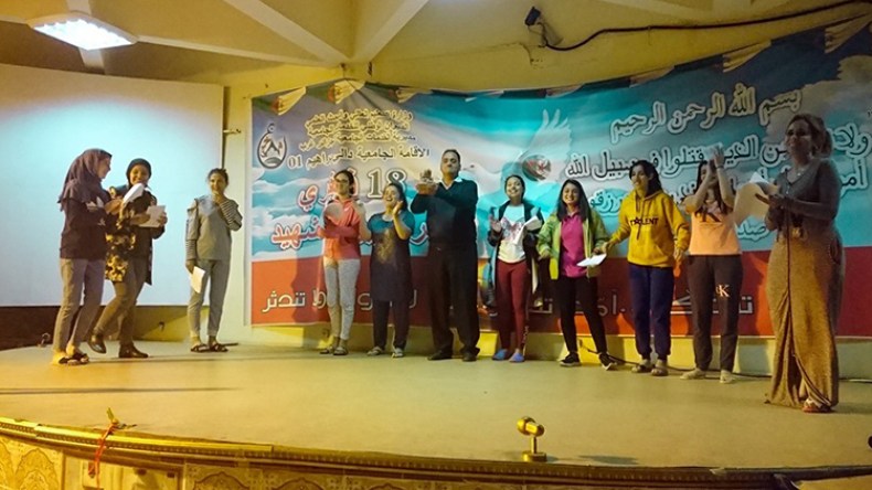 منمنمة ثورية بـ11 شمعة في دالي إبراهيم